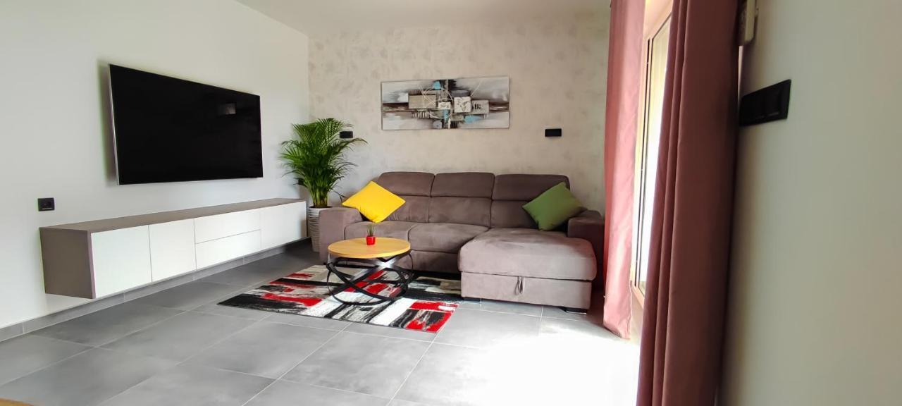 Apartment Denis Krk Town Exteriér fotografie