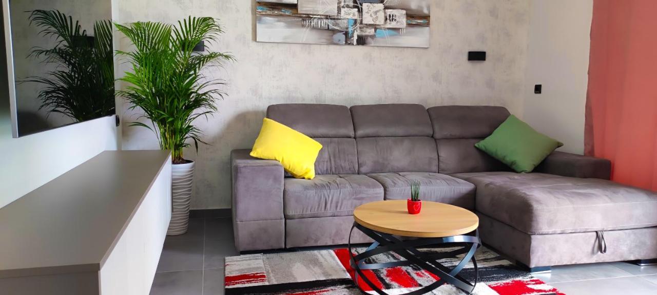 Apartment Denis Krk Town Exteriér fotografie